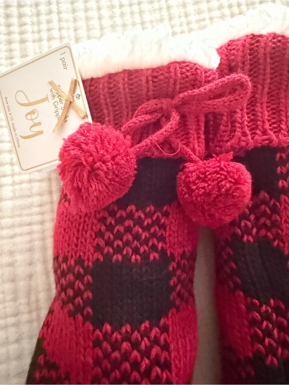 Joy Women’s Cozy Buffalo Plaid Slipper Socks - Red & Black Size 4-10